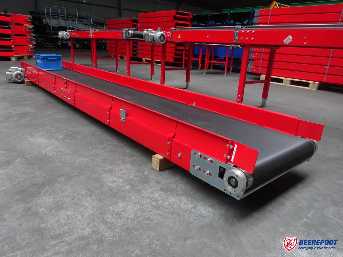 Vlakke transportband - Beerepoot BV